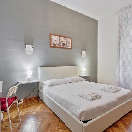 Lovely Flat Cit Turin Apartment Luaran gambar