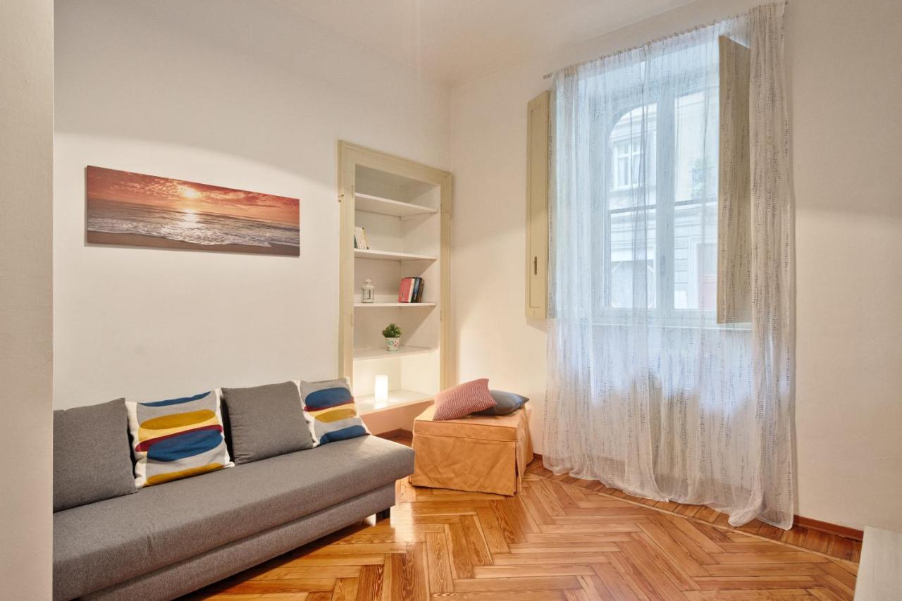 Lovely Flat Cit Turin Apartment Luaran gambar